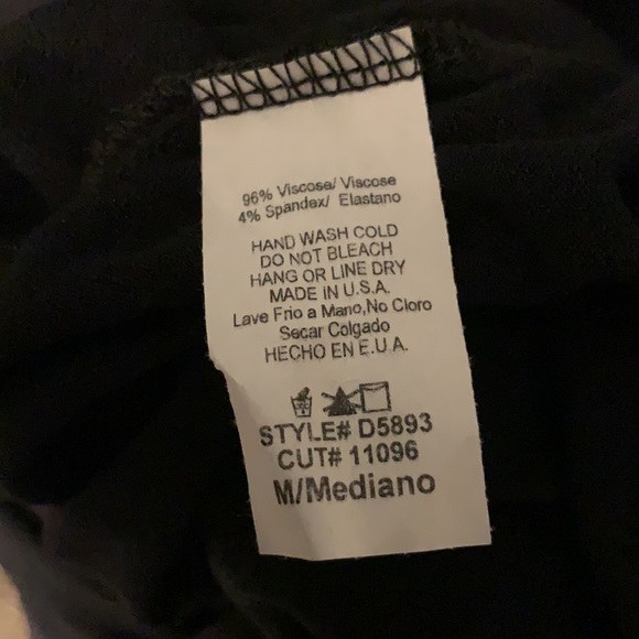 Perfect little black dress - Picture 4 of 4